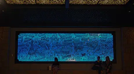 天神地下街にある石井悠輝雄さんの絵を使ったアイアンアート