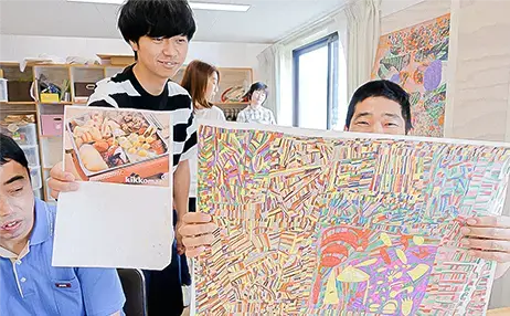 障害 者 アート セール 仕事